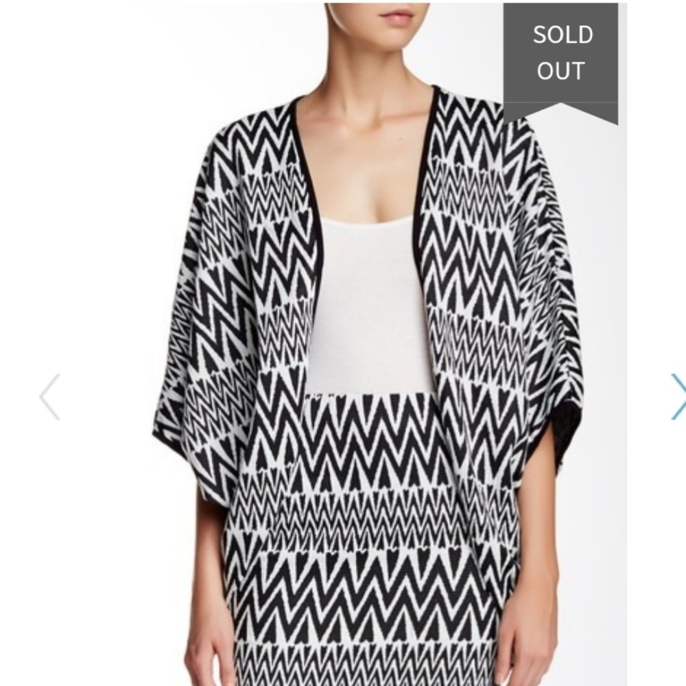 Tart Geometric Cardigan